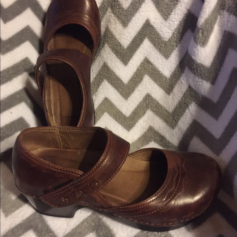 DANSKO   Style: Harlow   Size: 40